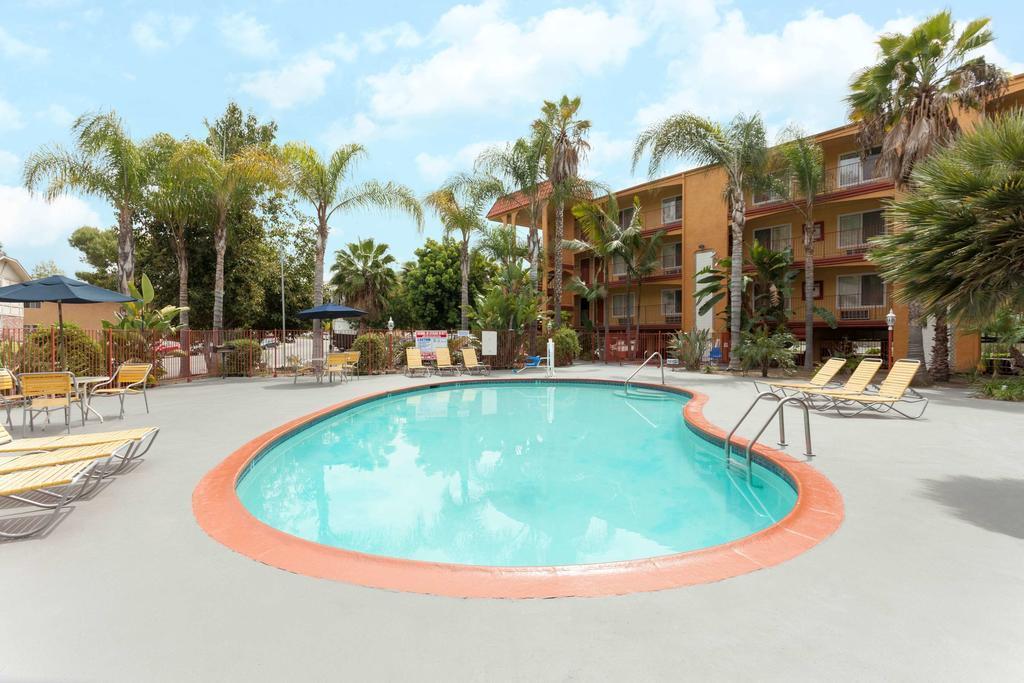 Rodeway Inn San Diego Near Sdsu Экстерьер фото