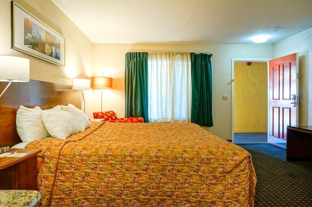 Rodeway Inn San Diego Near Sdsu Экстерьер фото
